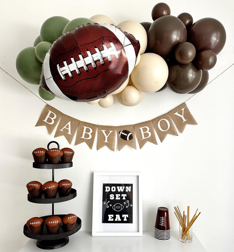 Football Baby Shower, Sports Balloon Garland, Football Baby Boy Party, Baby Shower Balloons, It's A Boy Decorations