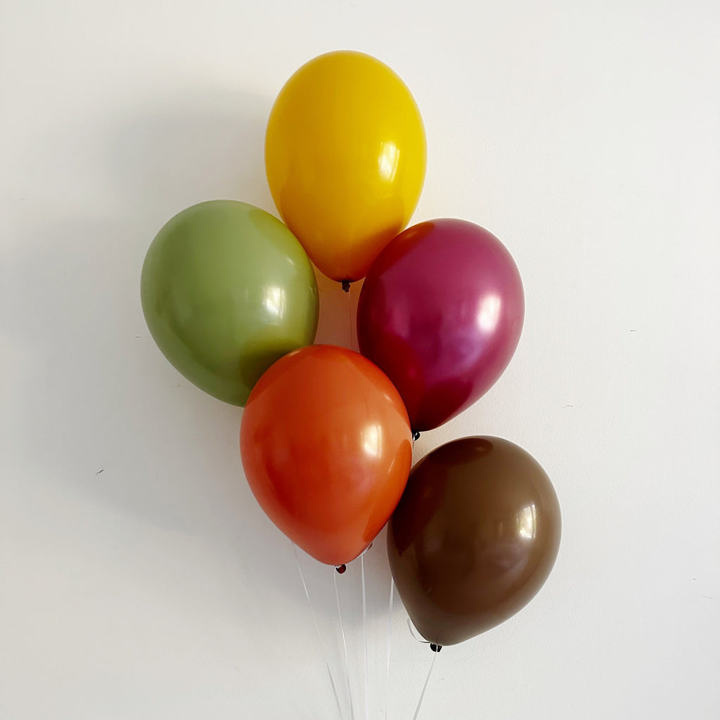 Fall Party Decorations, Thanksgiving Party Decor, Friendsgiving Balloons, Autumn Balloon Decor, Set of 5