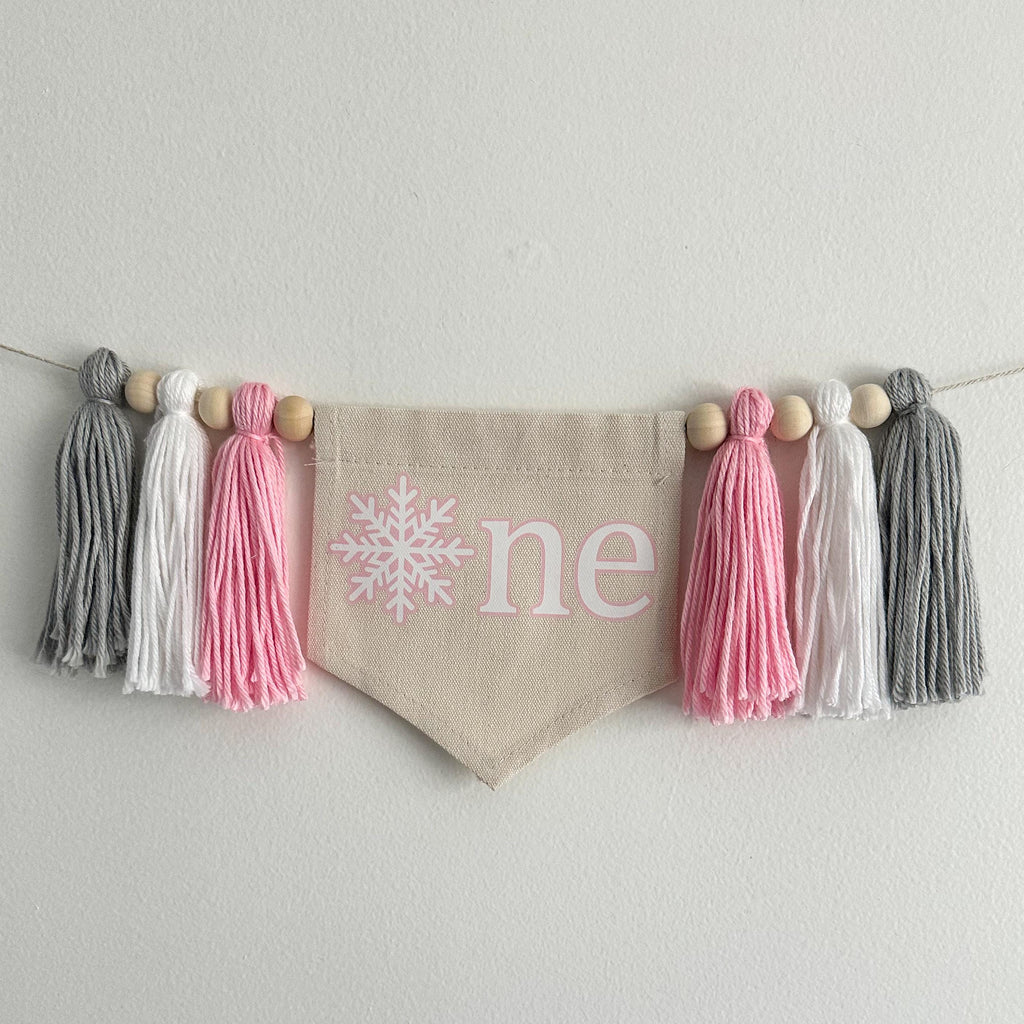 Winter ONEderland 1st Birthday Party Decorations, Winter Wonderland High Chair Banner, Snowflake First Birthday Sign