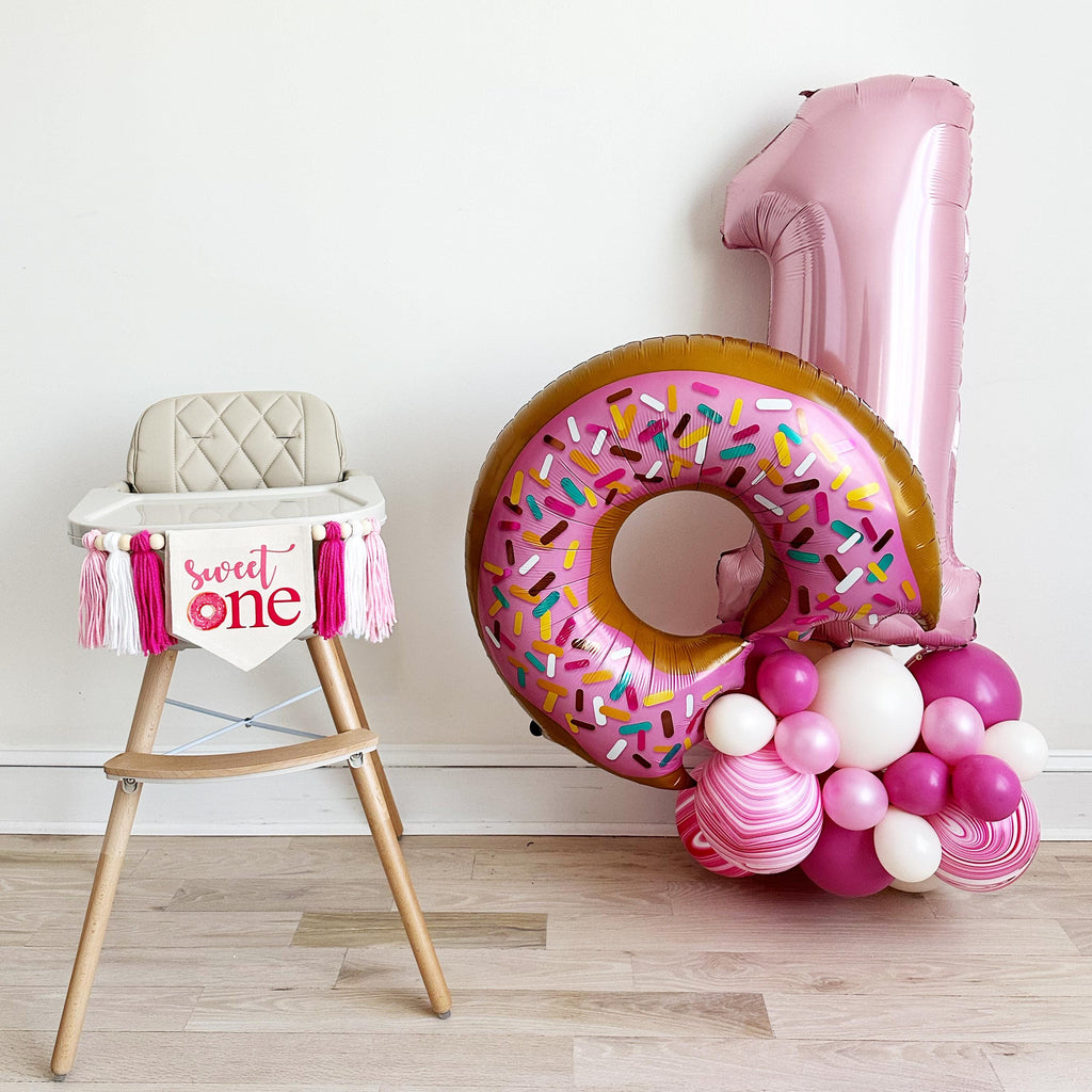 Donut First Birthday Balloons, Pink Balloon Tower, 1st Birthday Donut Party, Donut Birthday Decor, Pink Number One Balloon, Donut Balloon