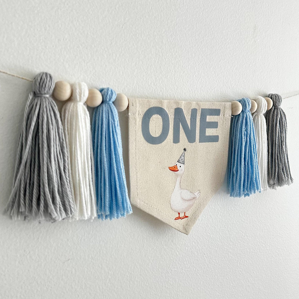 One Silly Goose, First Birthday Decorations, Goose 1st Birthday, High Chair Banner, 1 Year Old Birthday, Party Theme for Kids