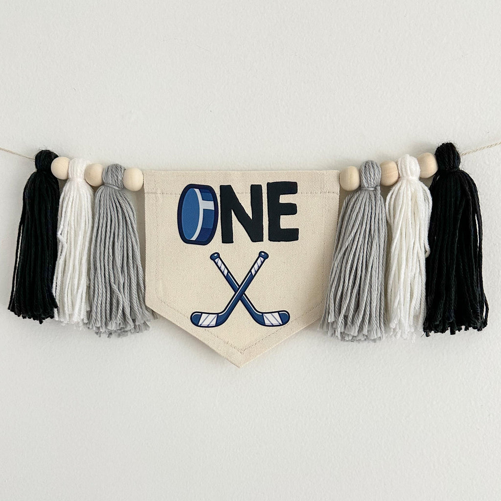 Hockey High Chair Banner, Hockey 1st Birthday Party Decorations, Goal First Birthday Tassel Banner, Rookie of the Year, Cake Smash Pennant