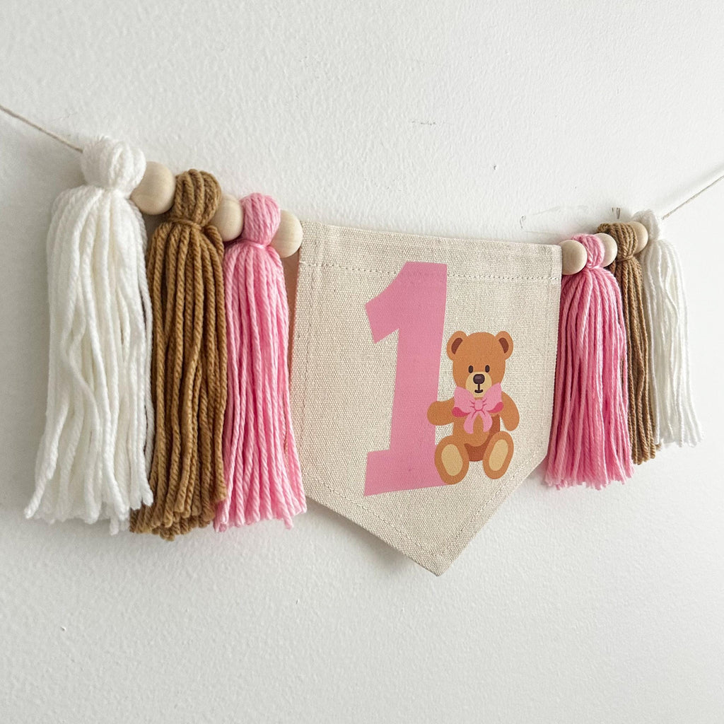 Teddy Bear Birthday Theme, Highchair Banner, Beary 1st Birthday, Teddy Bear Party, Girl Party Decorations, 1 Year Old, Coquette Bow