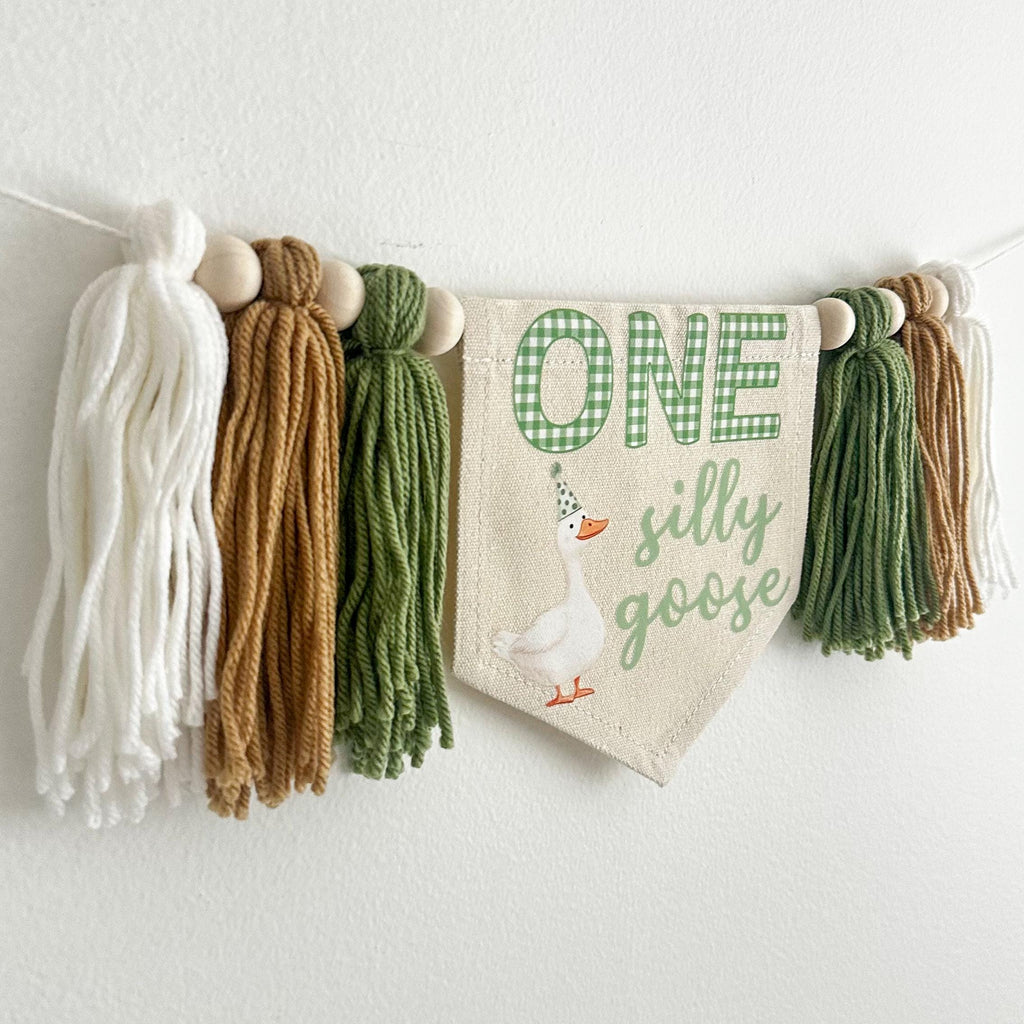 One Silly Goose Banner, First Birthday Decorations, Silly Goose Birthday, High Chair Banner, One Banner, Cake Smash Decorations