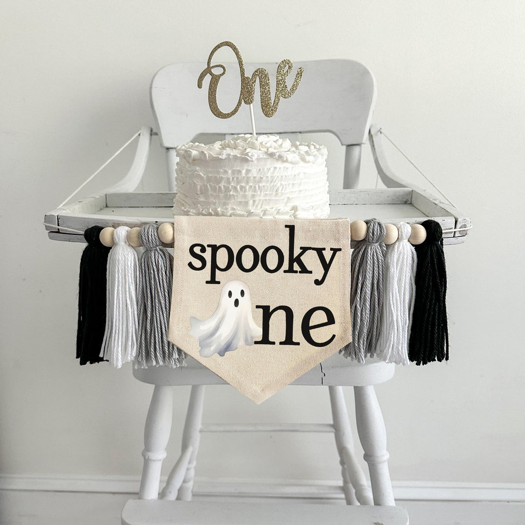 Spooky One Banner, First Birthday Decorations, Halloween Birthday Party, High Chair Banner, Baby First Birthday, Halloween Party Themes
