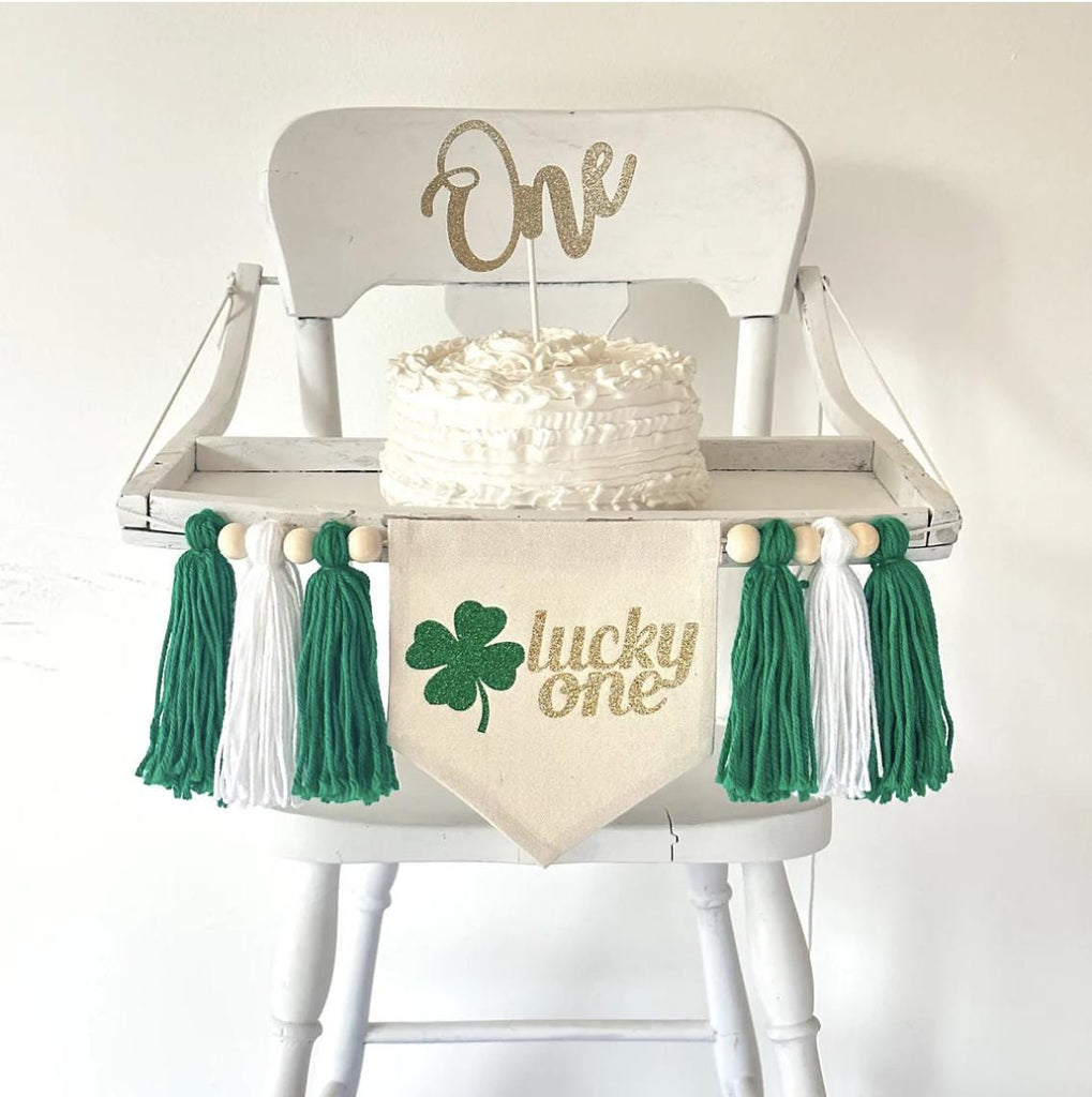 Lucky One First Birthday | St Patrick's Day Birthday | Boy First Birthday Kit | Shamrock Party Decorations | St Paddy's Day | Balloon Arch