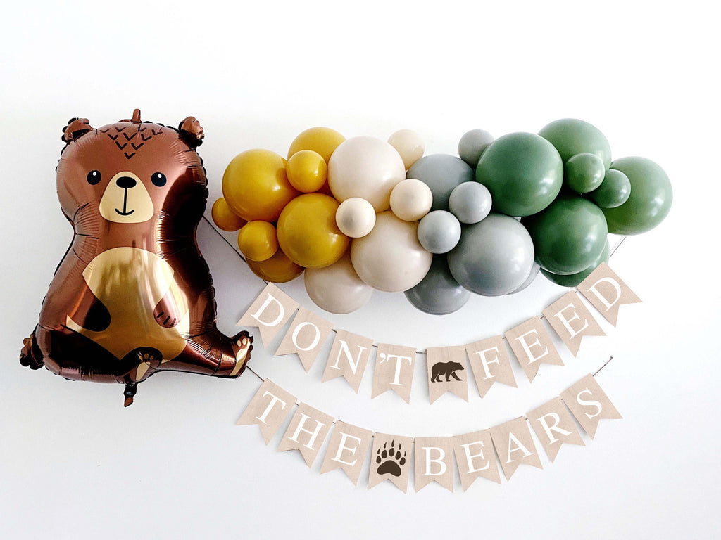 Camping Party Decor, Don't Feed The Bears Banner, Camping Decorations, Camping Theme Decorations, Woodland Party, Bear Party, Camp Birthday