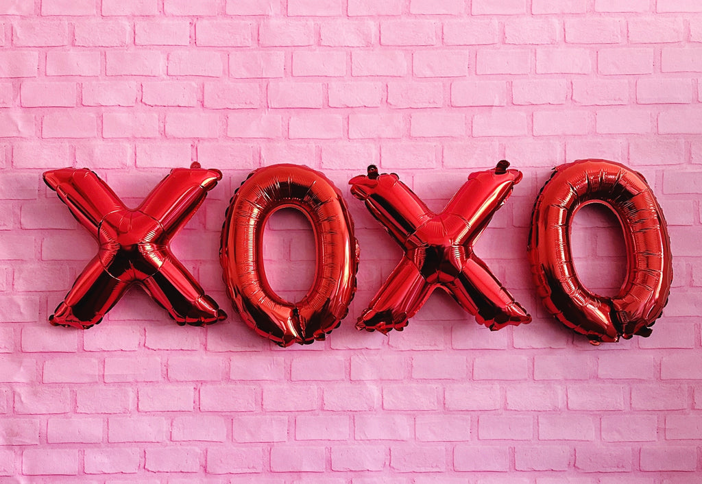 Valentine's Day Party | Valentine's Day Decor | XOXO Balloons | XOXODecor | Love You Balloons | Valentine's Day Balloon | Red Balloons