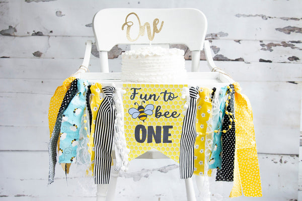 Fun to Bee One Banner, Bumblebee Highchair Banner, Bumblebee First Birthday Decorations, Bumblebee First Birthday Party, HC088
