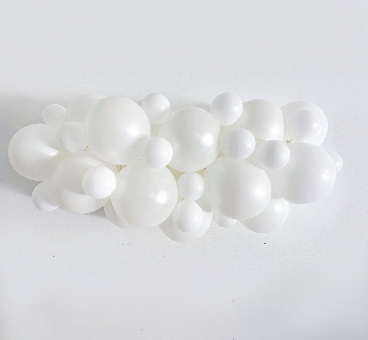 BALLON - WHITE