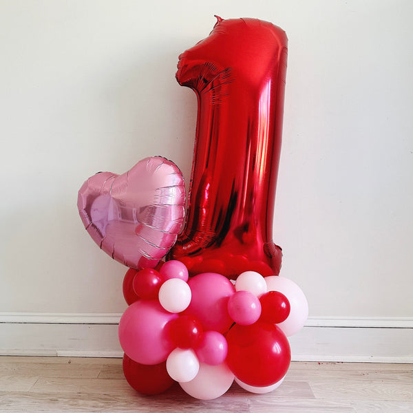Valentine 1st Birthday Balloon Tower, Heart First Birthday Decoration, Valentines Day First Birthday Party Sign, Love Day Balloon Decor